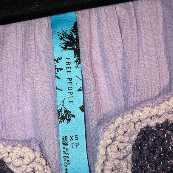 Free People v-neck tunic blouse - Picture 4 of 5